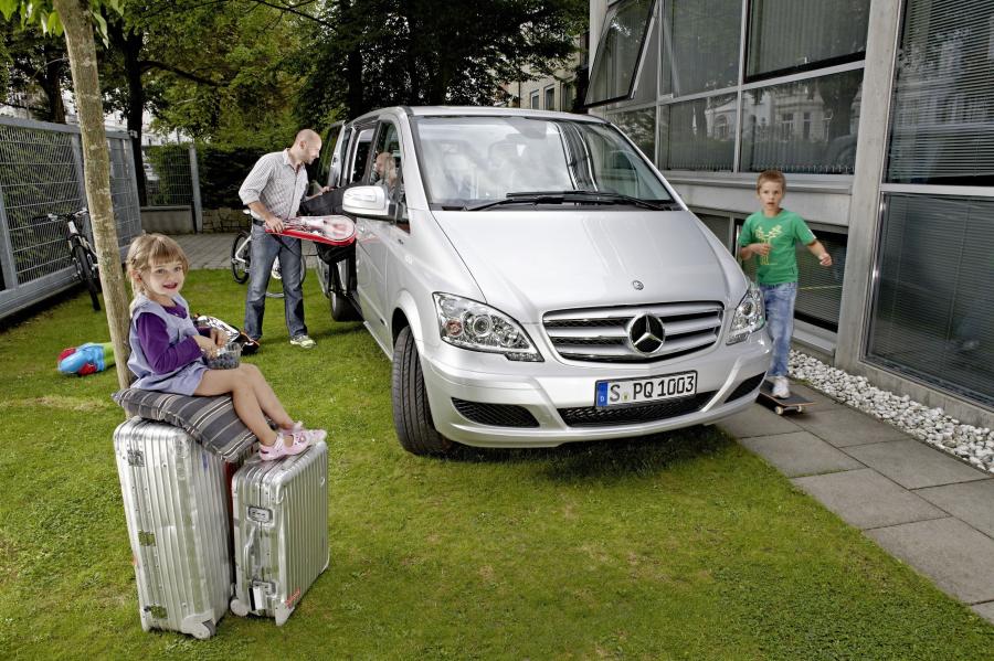  Mercedes-Benz Viano 2011 года  (фото 131 из 140)